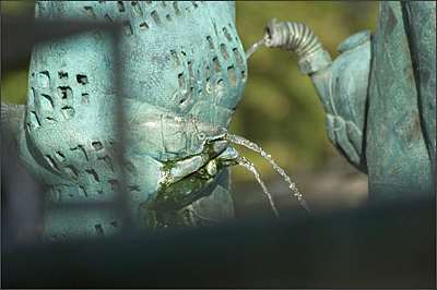 Details vom Angermünder Marktbrunnen